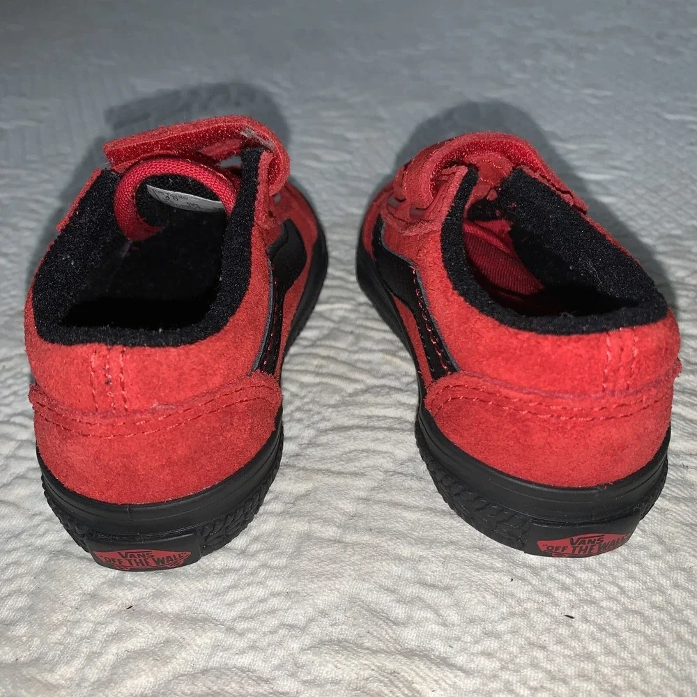 Vans Toddlers Old Skool  RED Black TRIM Toddler Size US 4 Shoes Sneakers‎ EUC